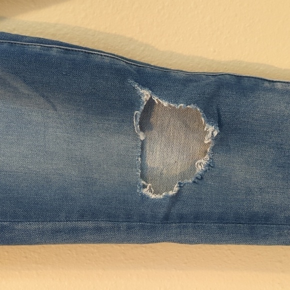 American Eagle Outfitters Super Low Jegging US Women's Size 4 Long Ripped - Picture 4 of 14